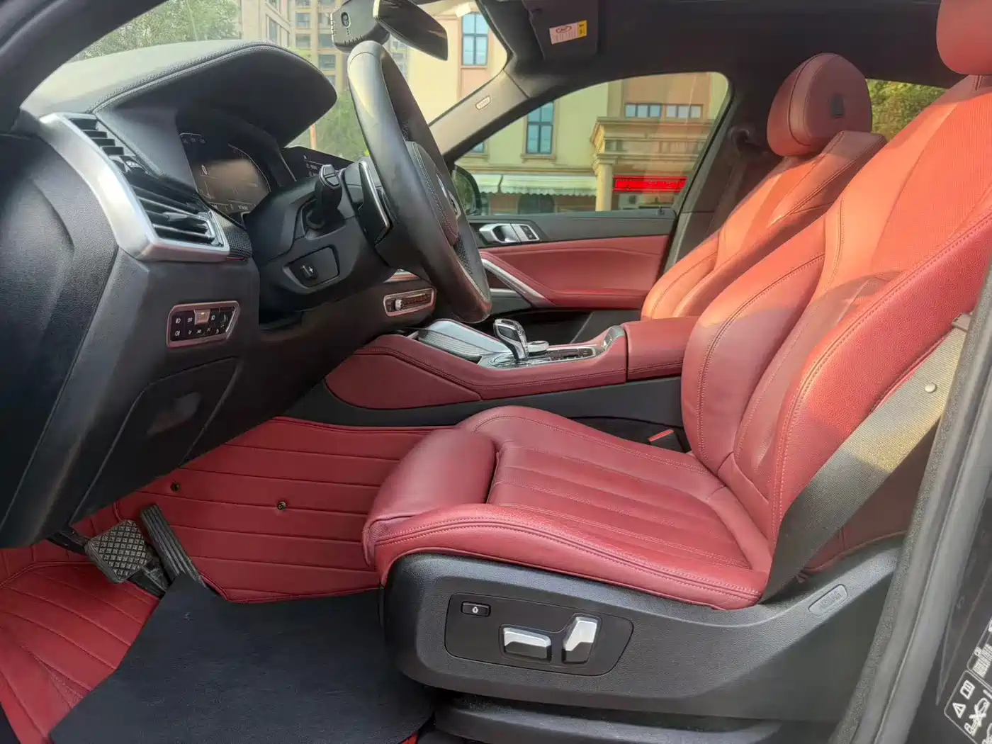 Фото 5 - BMW X6