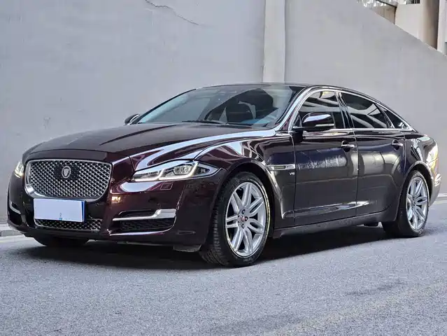 jaguar xj
