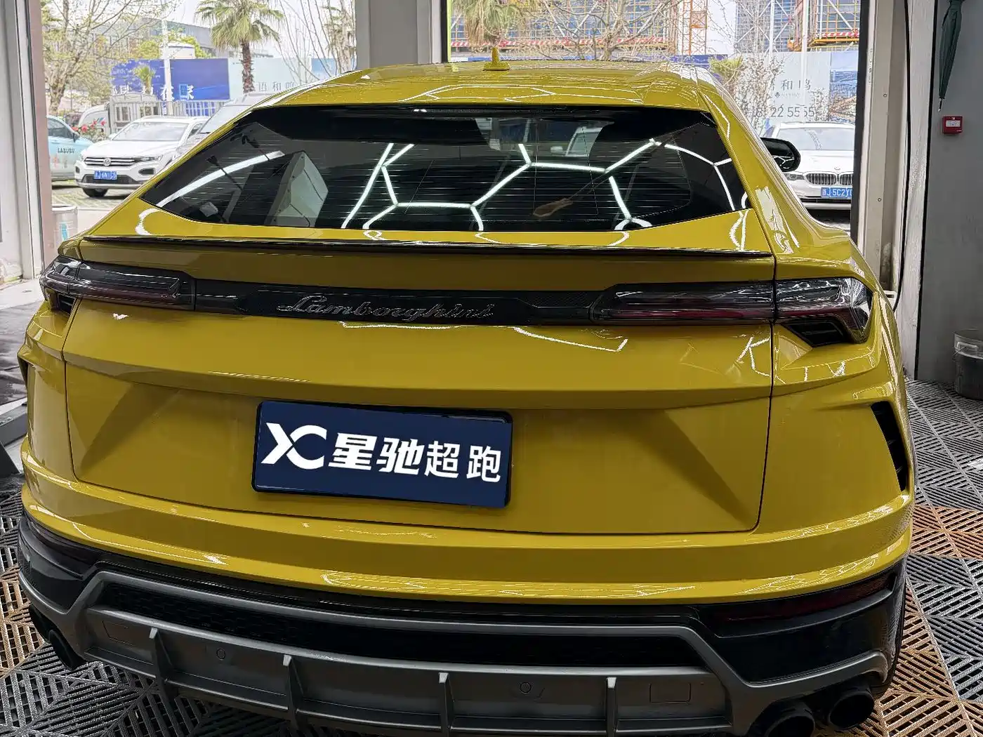 Lamborghini Urus 2021 4.0T V8 фото 3