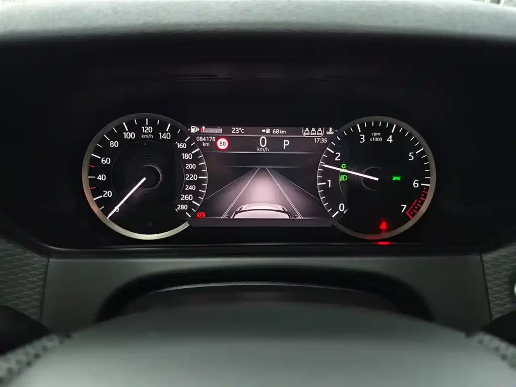 Land Rover Range Rover Velar 2021 P250 фото 8