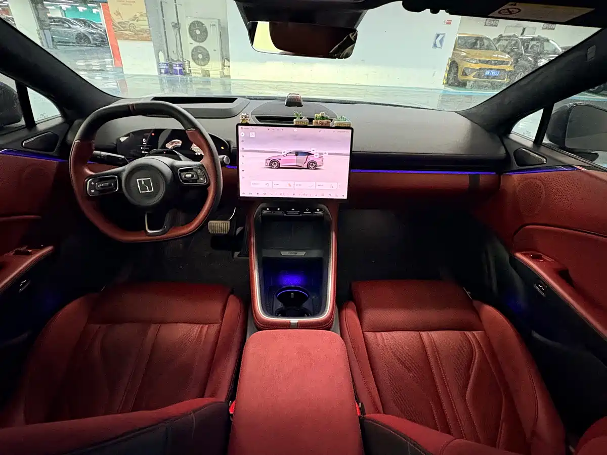 ZEEKR EXTREME KRYPTON 007GT