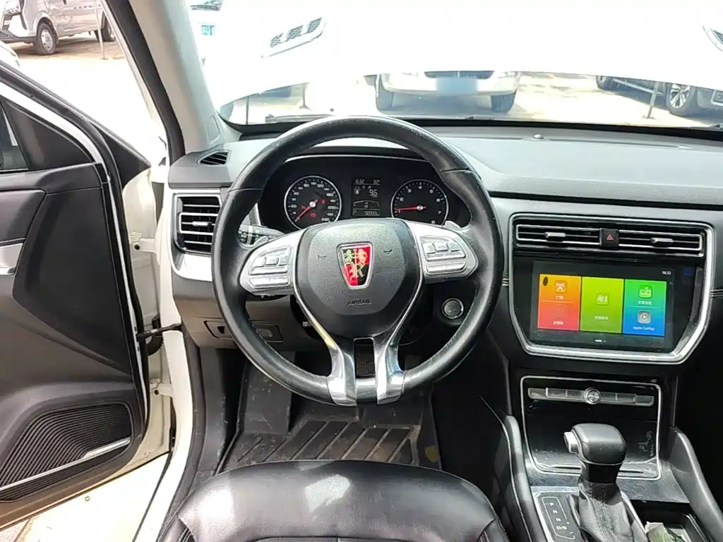 Roewe RX8 2023 2019 30T 2WD Flagship Edition