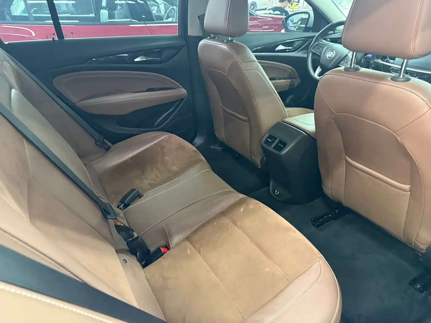 BUICK REGAL