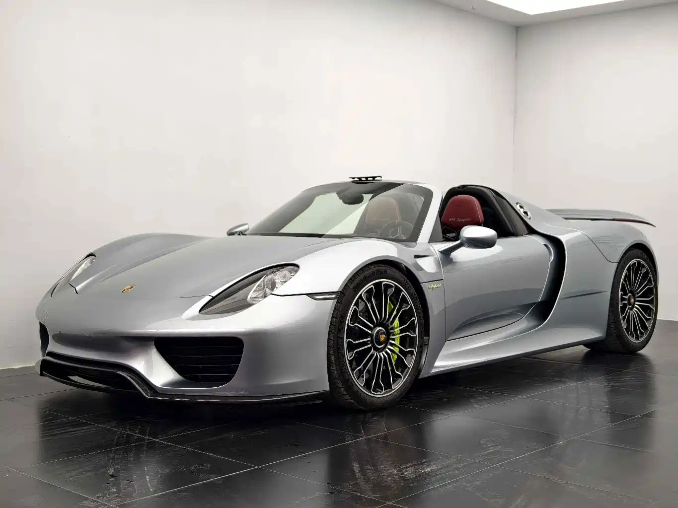 Porsche 918 Spyder 2016 2014 4.6L