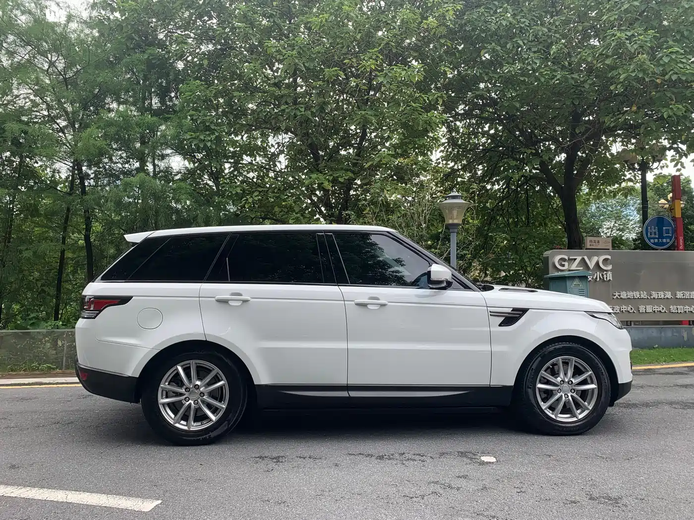 Фото 7 - Land Rover Range Rover Sport