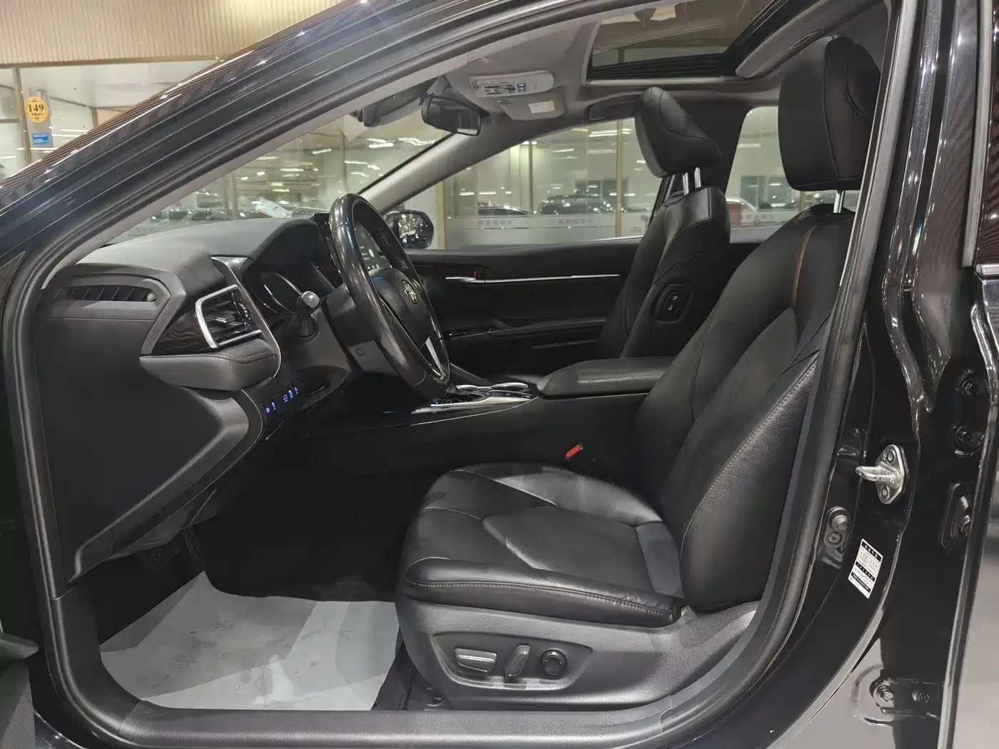 Toyota Camry 2021 2.0G Luxury Edition фото 7
