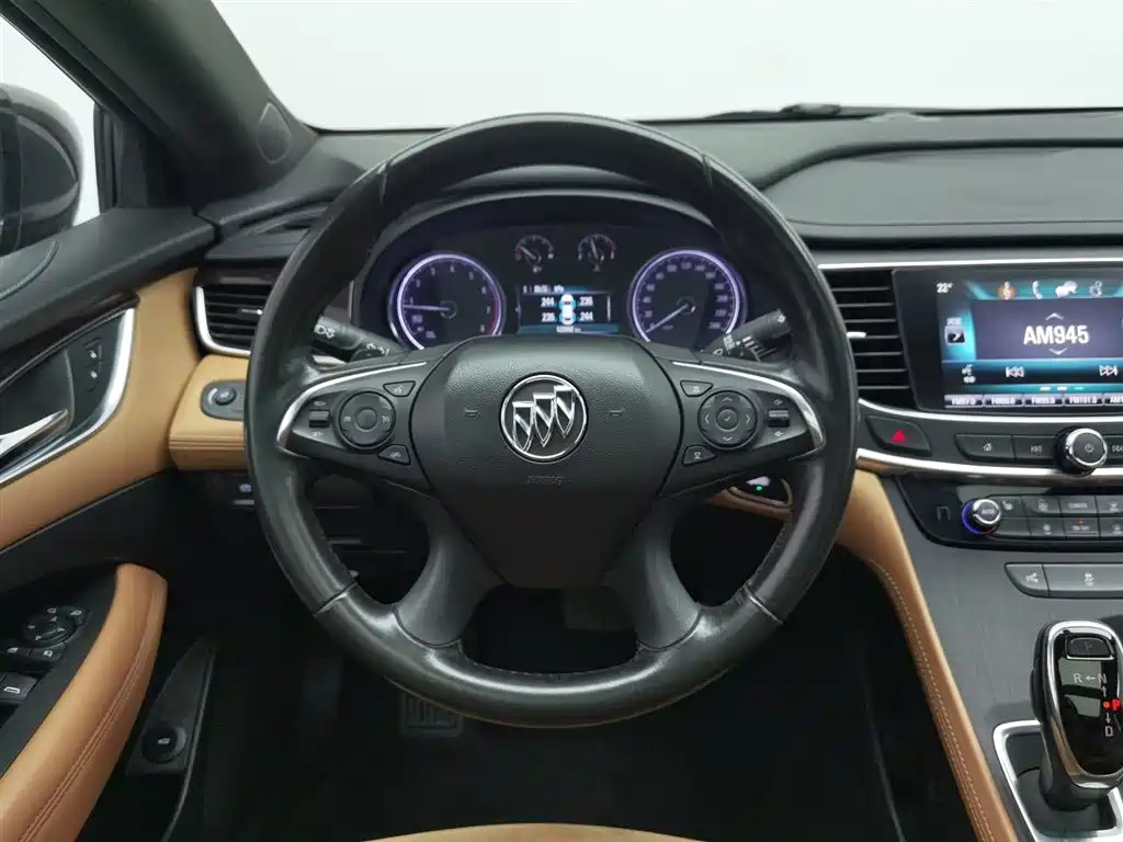 BUICK LACROSSE