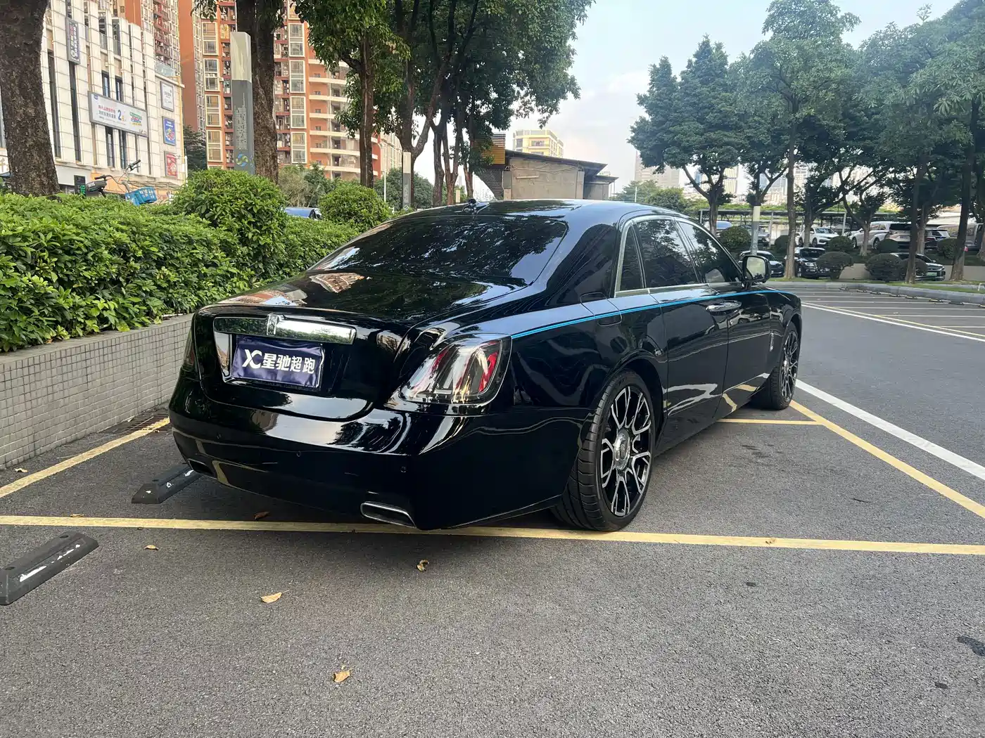 Rolls-Royce Ghost 2011 2010 Model 6.6T Standard