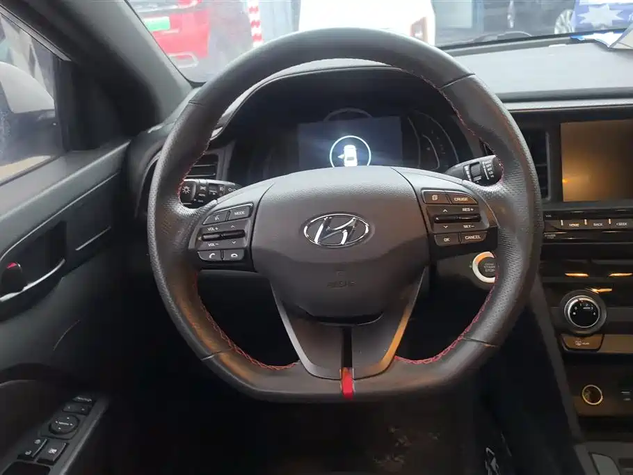 HYUNDAI LEAD