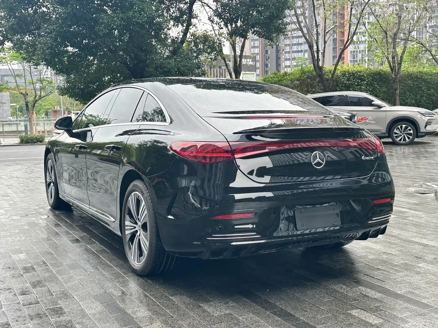 Mercedes-Benz EQE 2025 500 4MATIC Pioneer фото 4