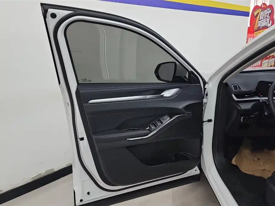 Haval H6 2024 Model 1.5T 2WD Classic Edition фото 7