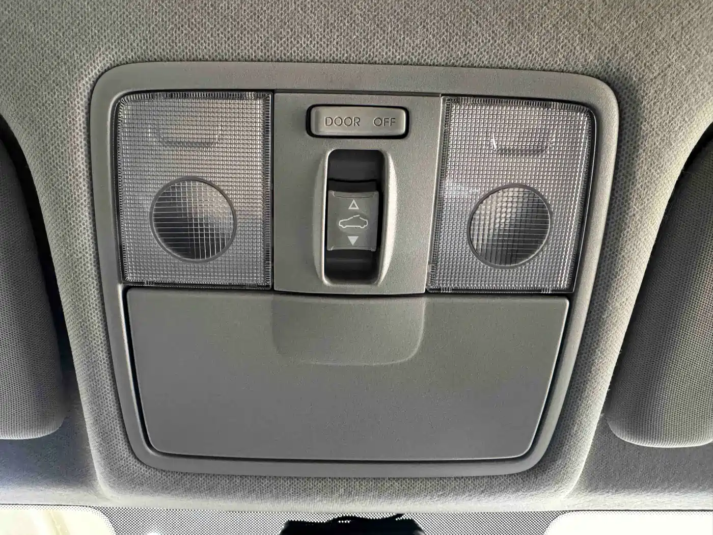 Kia KX1 2021 1.4L CVT Sunroof Version фото 14
