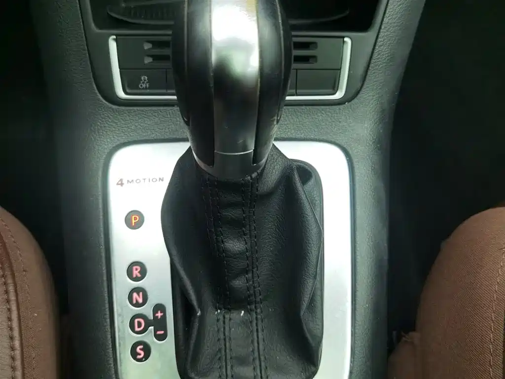 Volkswagen Tiguan 2013 1.8TSI Auto 4WD Luxury фото 13