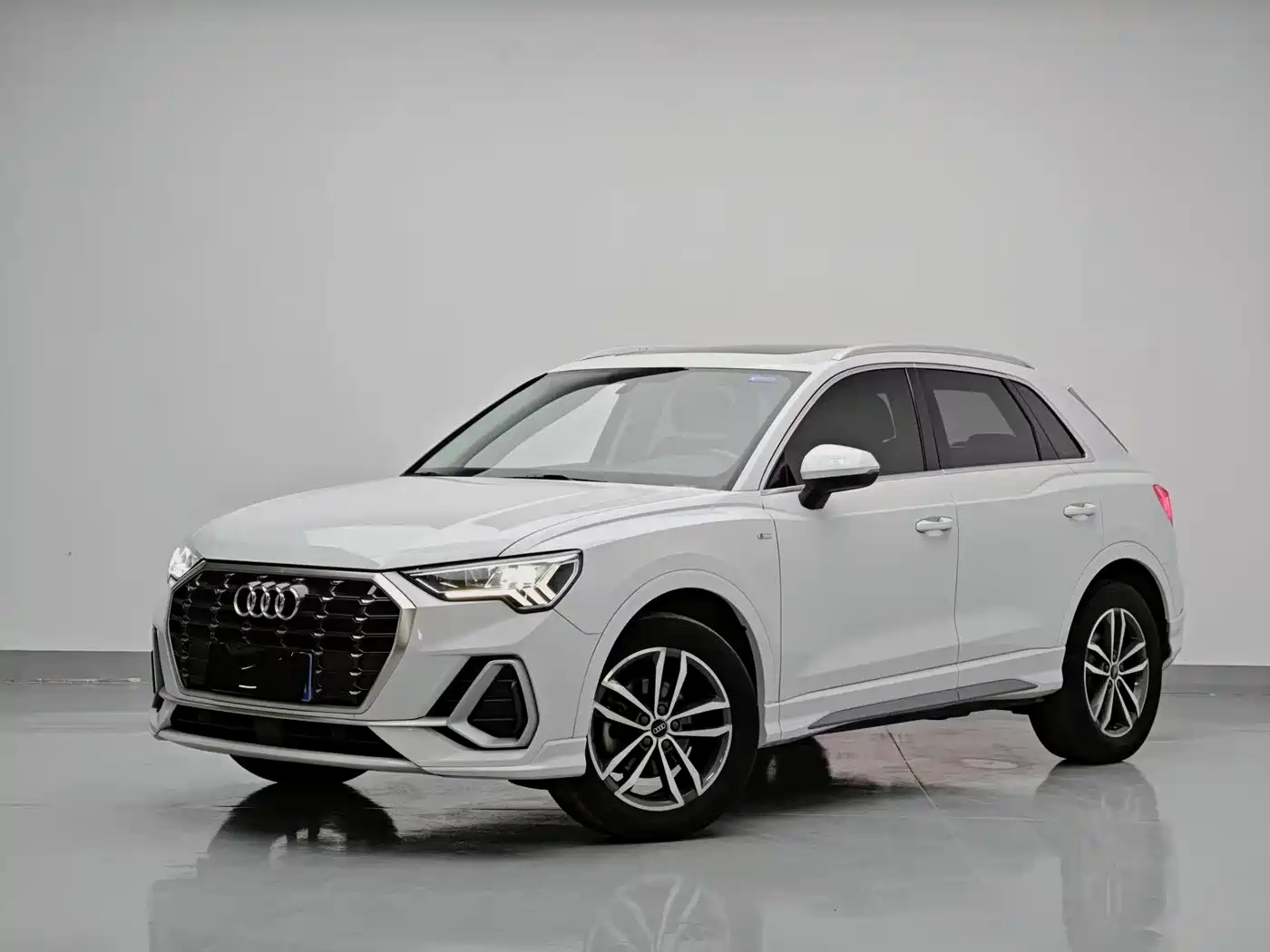 Audi Q3 2022 35 TFSI Progressive Dynamic