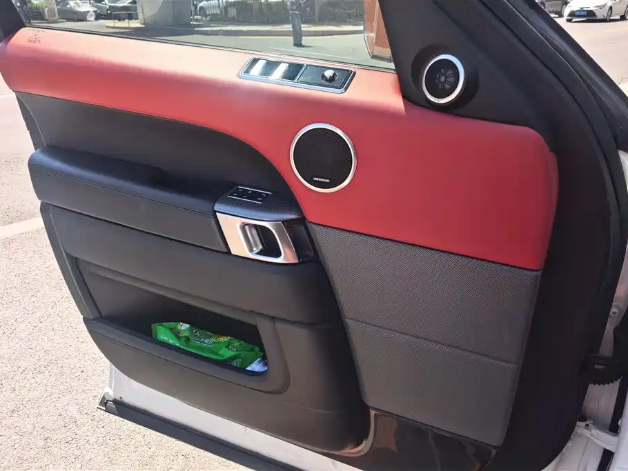 Land Rover Range Rover Sport 2020 3.0 L6 HSE DYNAMIC фото 7
