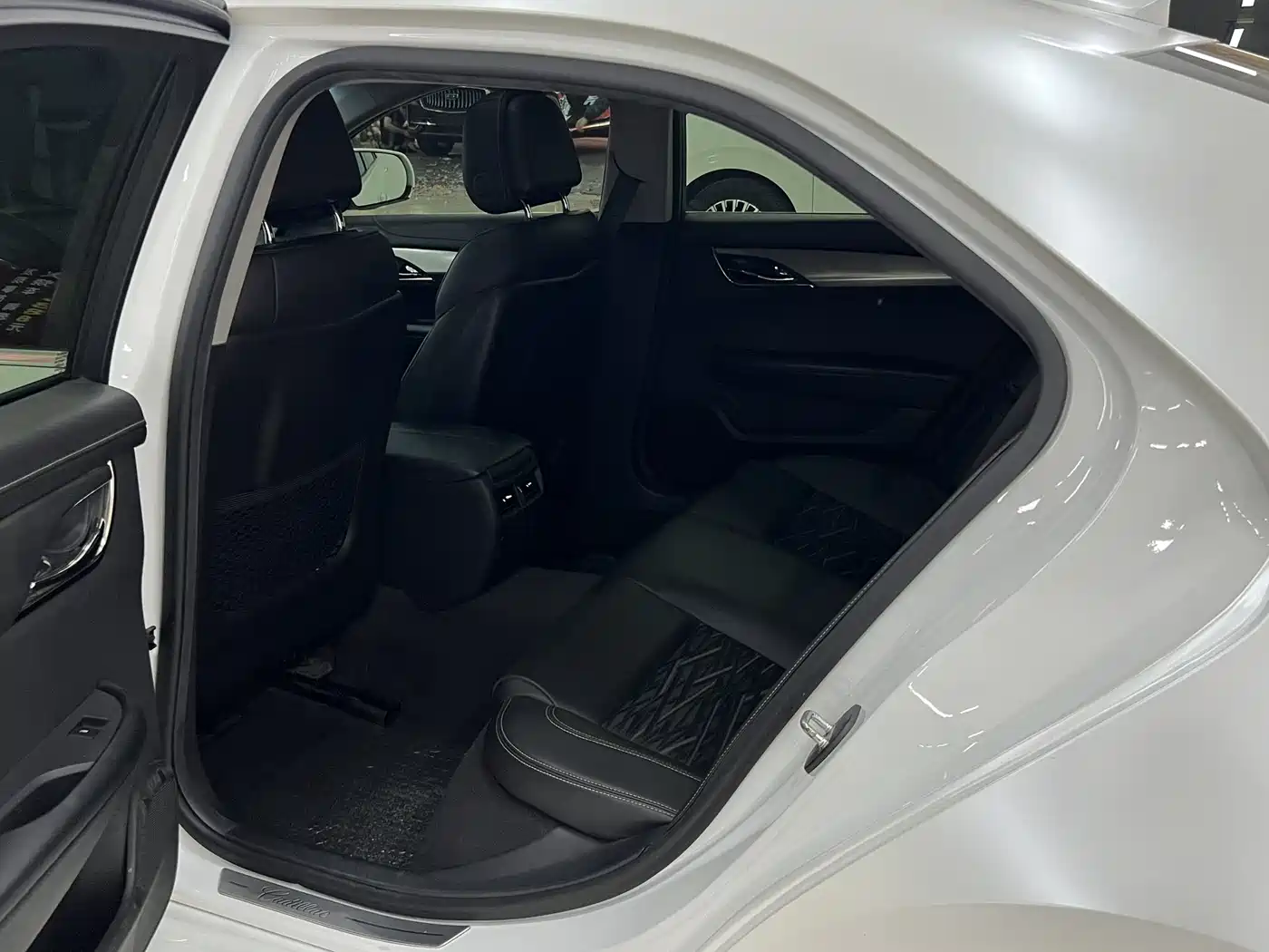 Cadillac ATS-L 2017 28T Technology фото 18