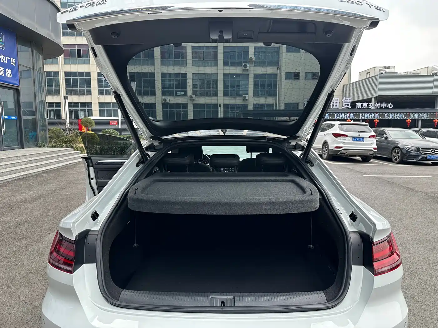 VOLKSWAGEN FAW-CC
