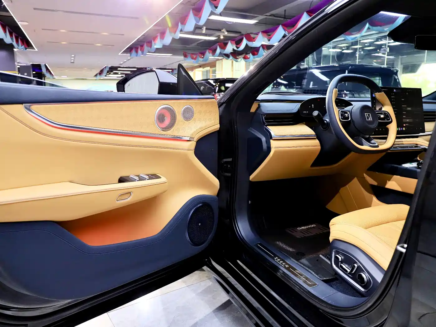 ZEEKR EXTREME KRYPTON 001