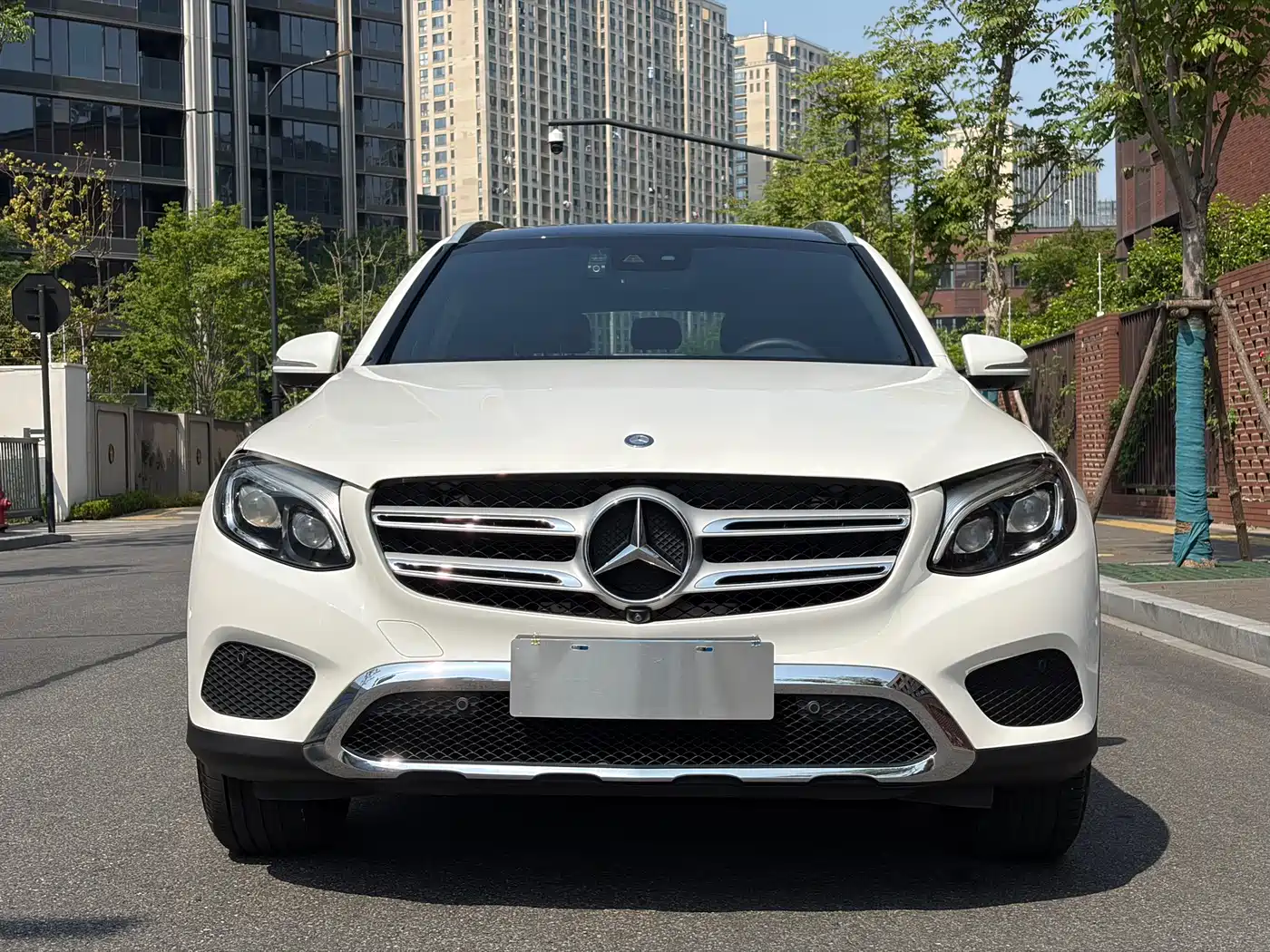 Mercedes-Benz GLC 2016 GLC 300 4MATIC Dynamic фото 2