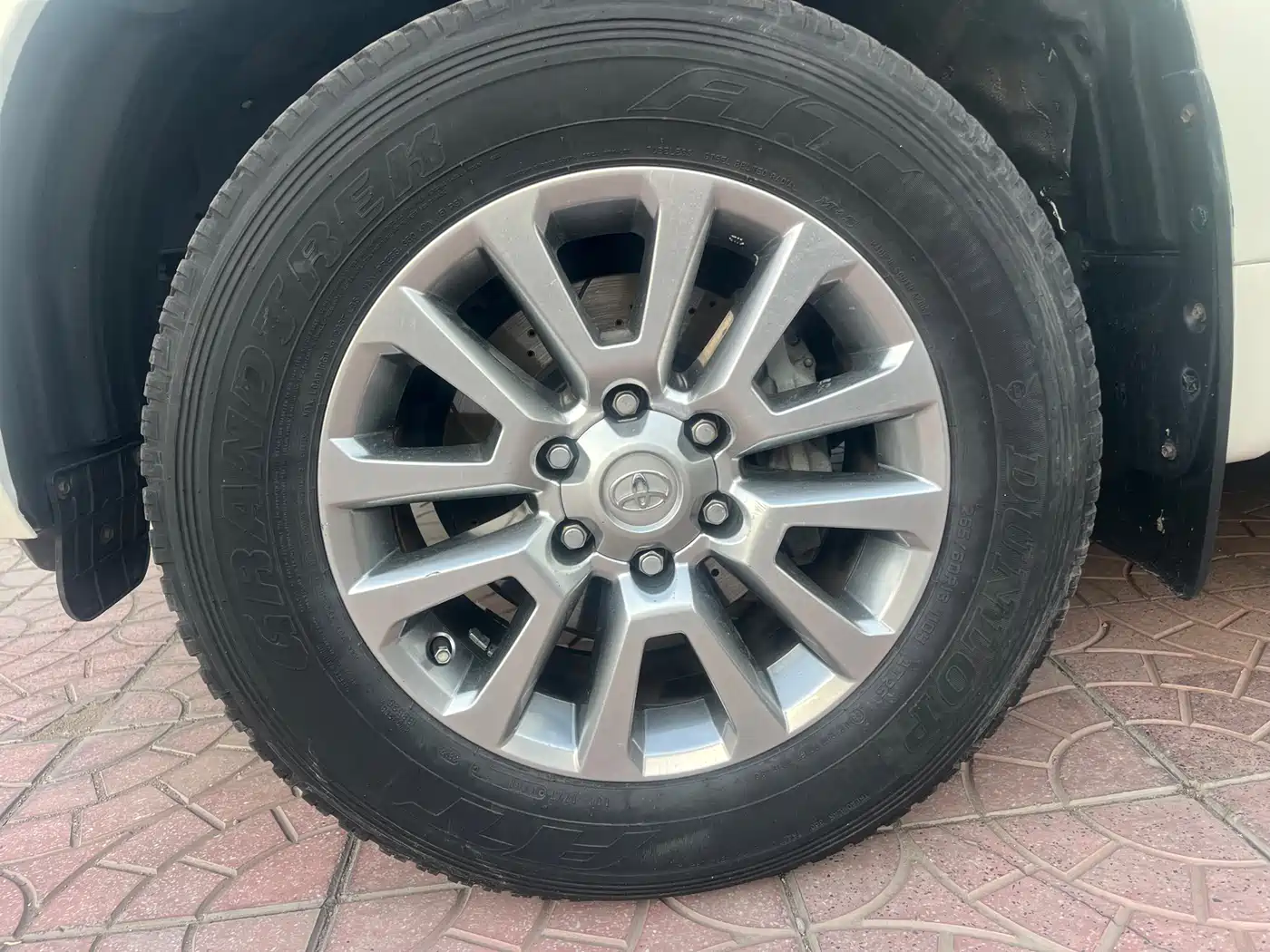 Toyota Prado 2018 3.5L Auto TX фото 16