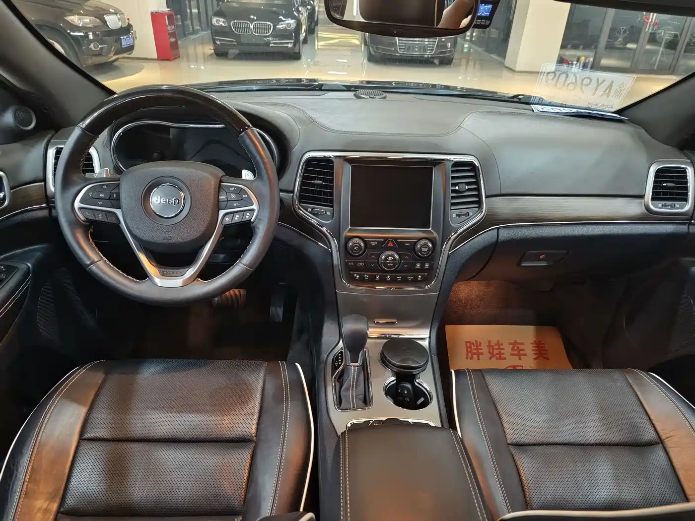 Jeep Grand Cherokee (Import) 2019 2017 3.6L Luxury Navigation Edition