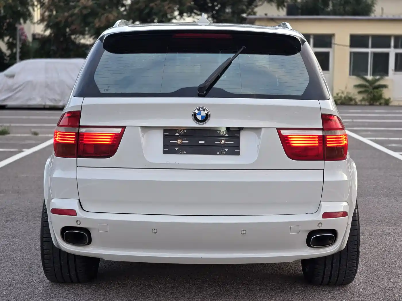BMW X5 (Import) 2009 xDrive48i Luxury фото 5
