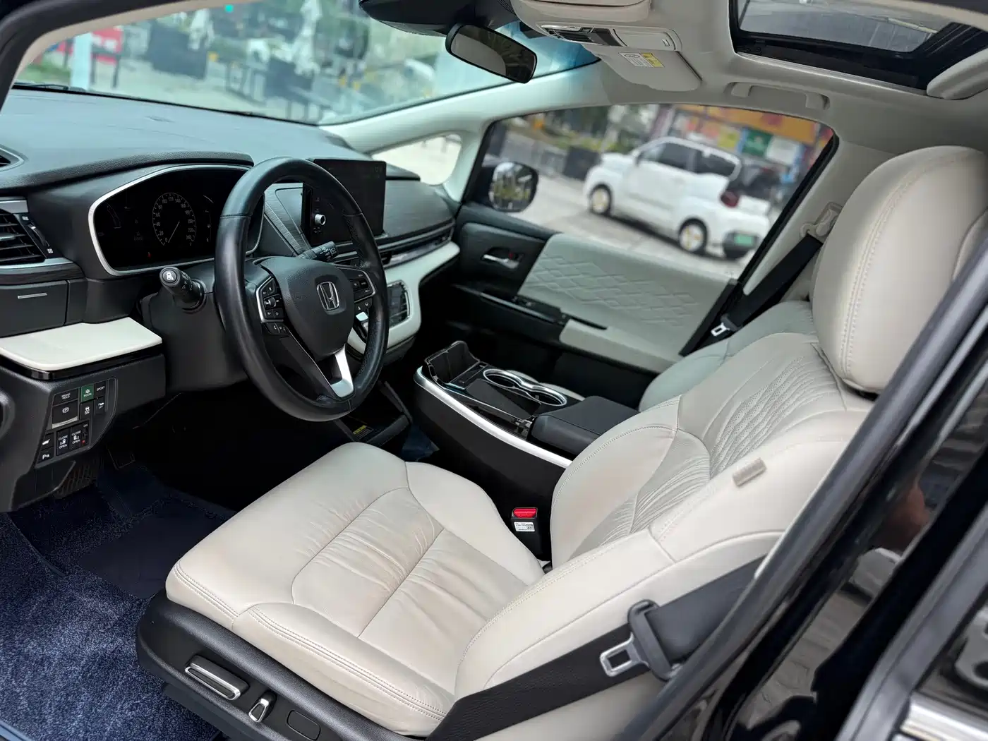 Honda Elysion 2024 2024 2.0L e:HEV Luxury Edition
