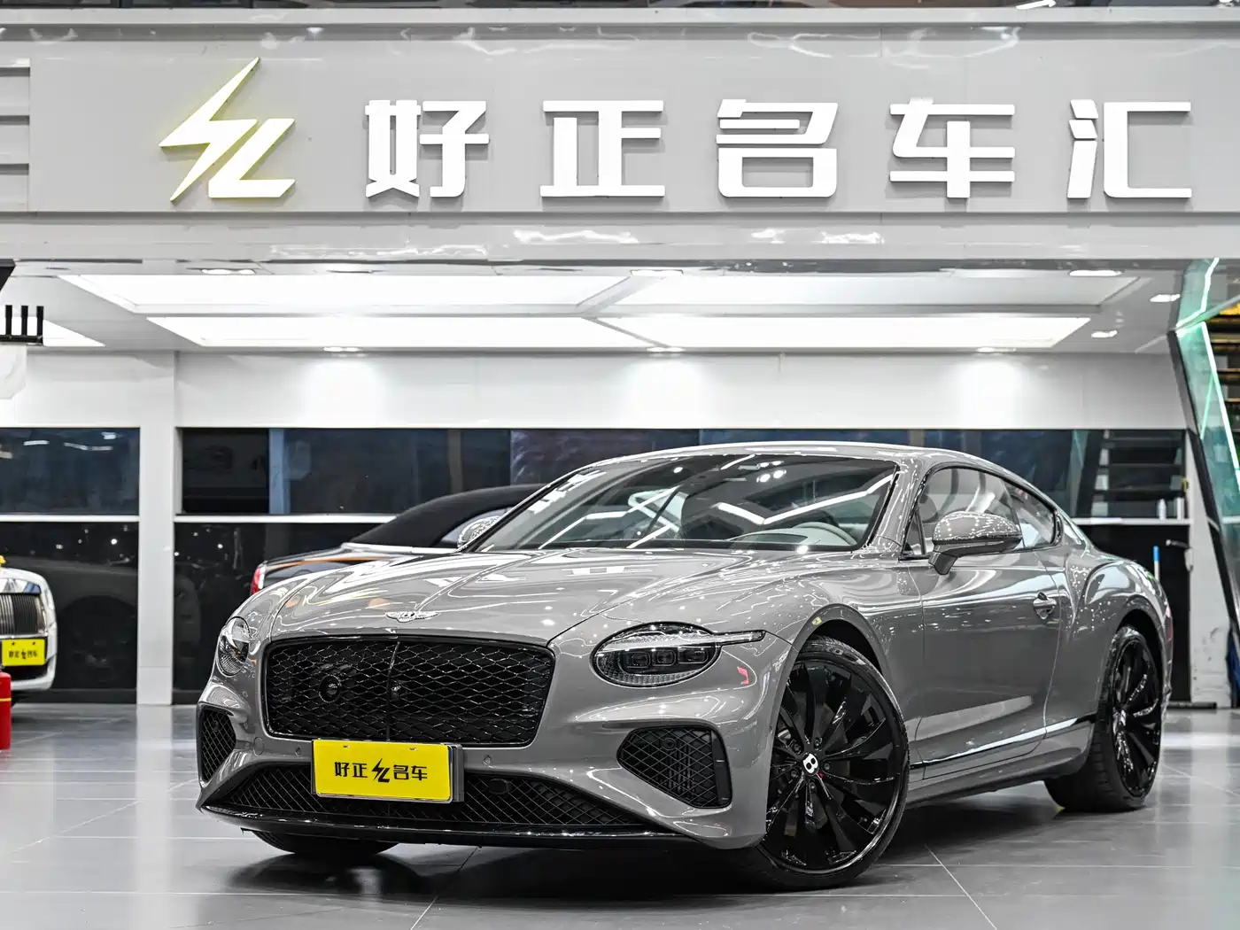 BENTLEY CONTINENTAL PLUG IN HYBRID