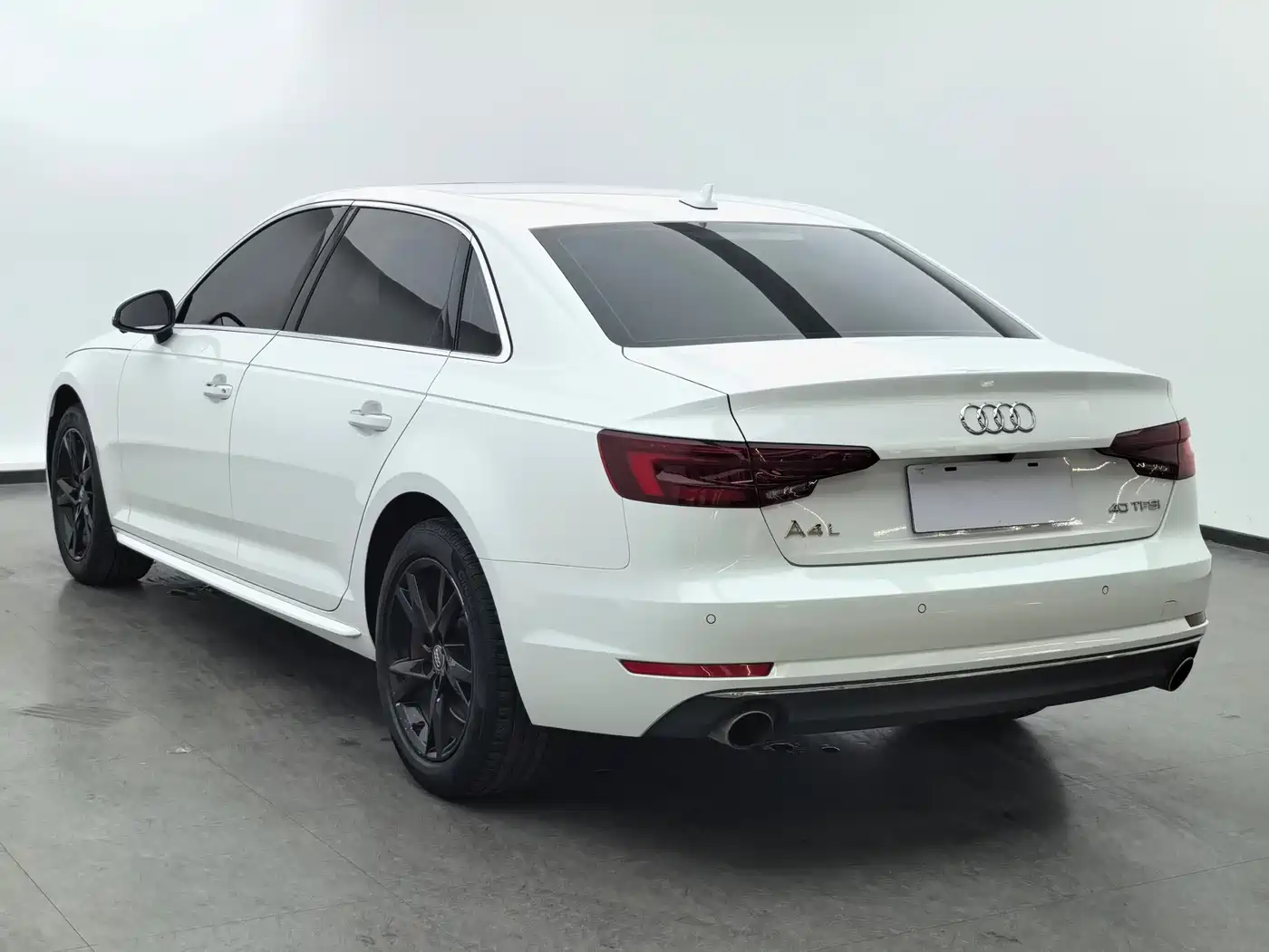 Audi A4L 2018 30th Anniversary 40 TFSI Progressive фото 6