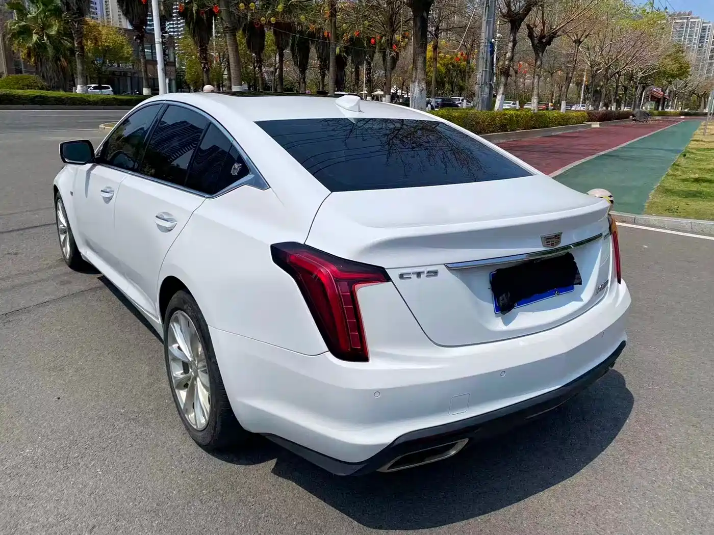 CADILLAC CT5