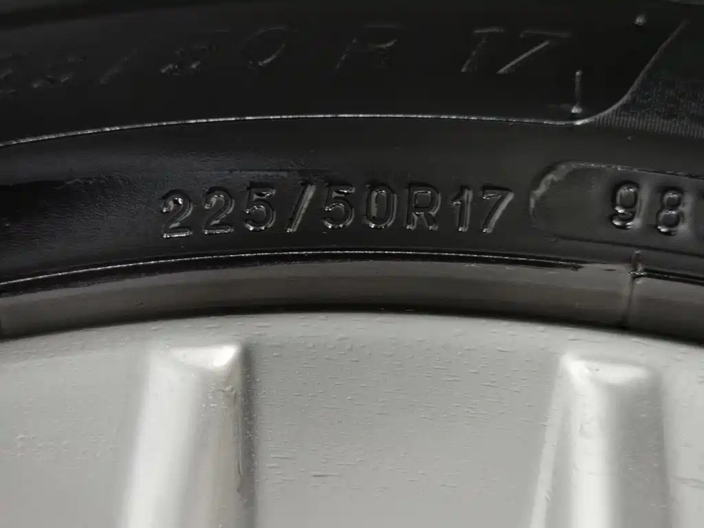 Photo 24 - Toyota Crown