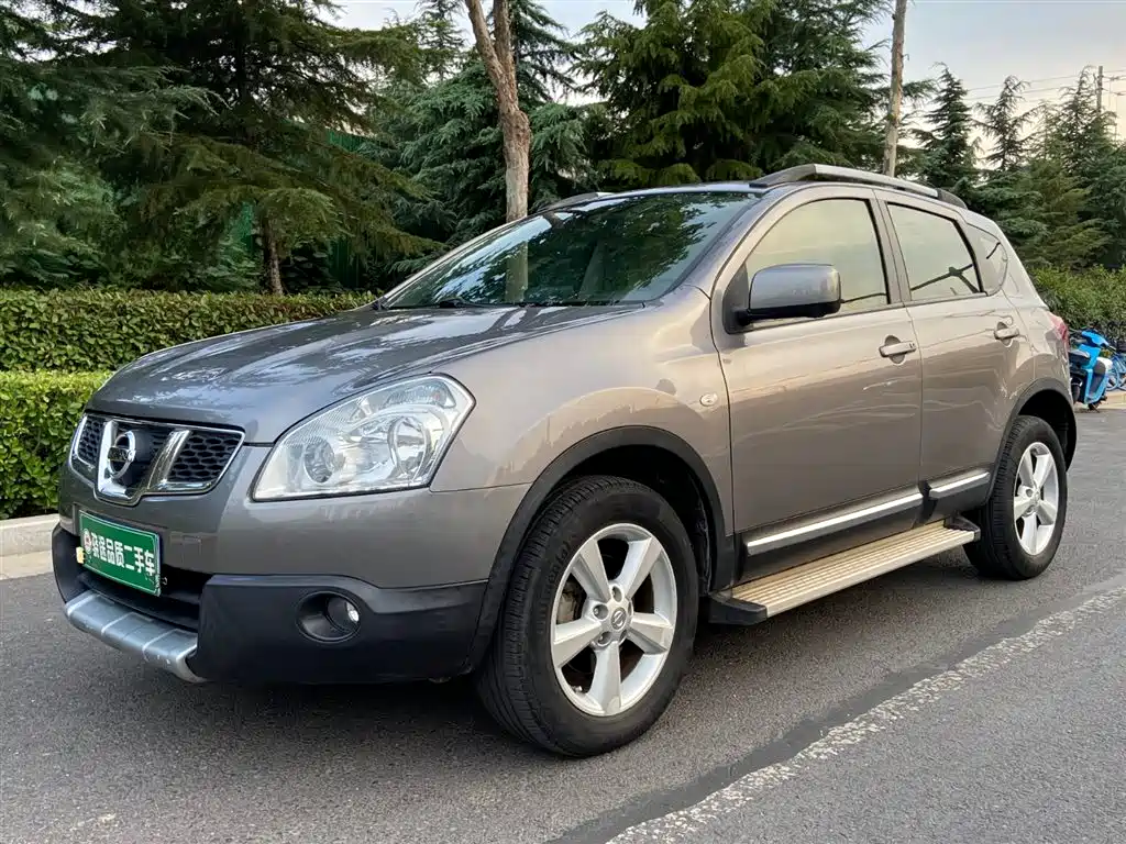 Nissan Qashqai 2012 2012 2.0XV Thunder CVT 2WD