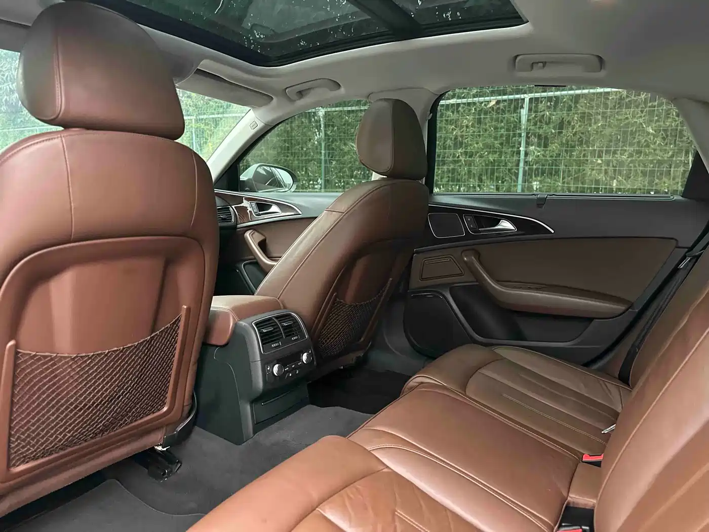 Audi A6L 2014 30 FSI Luxury фото 9