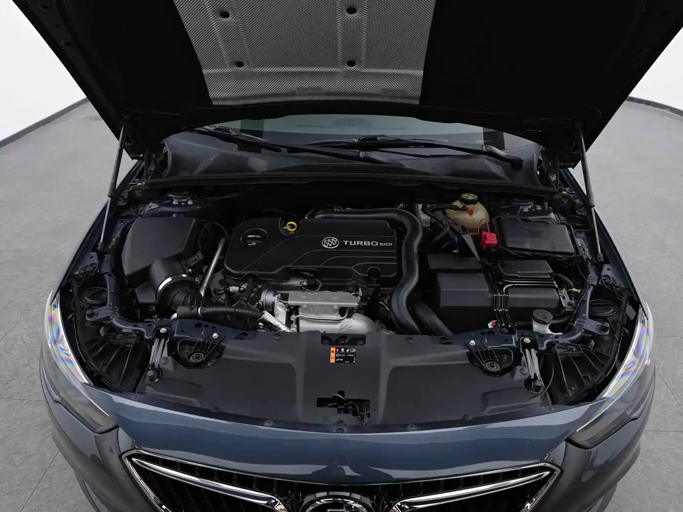 Buick Regal 2019 20T Elite China VI фото 9