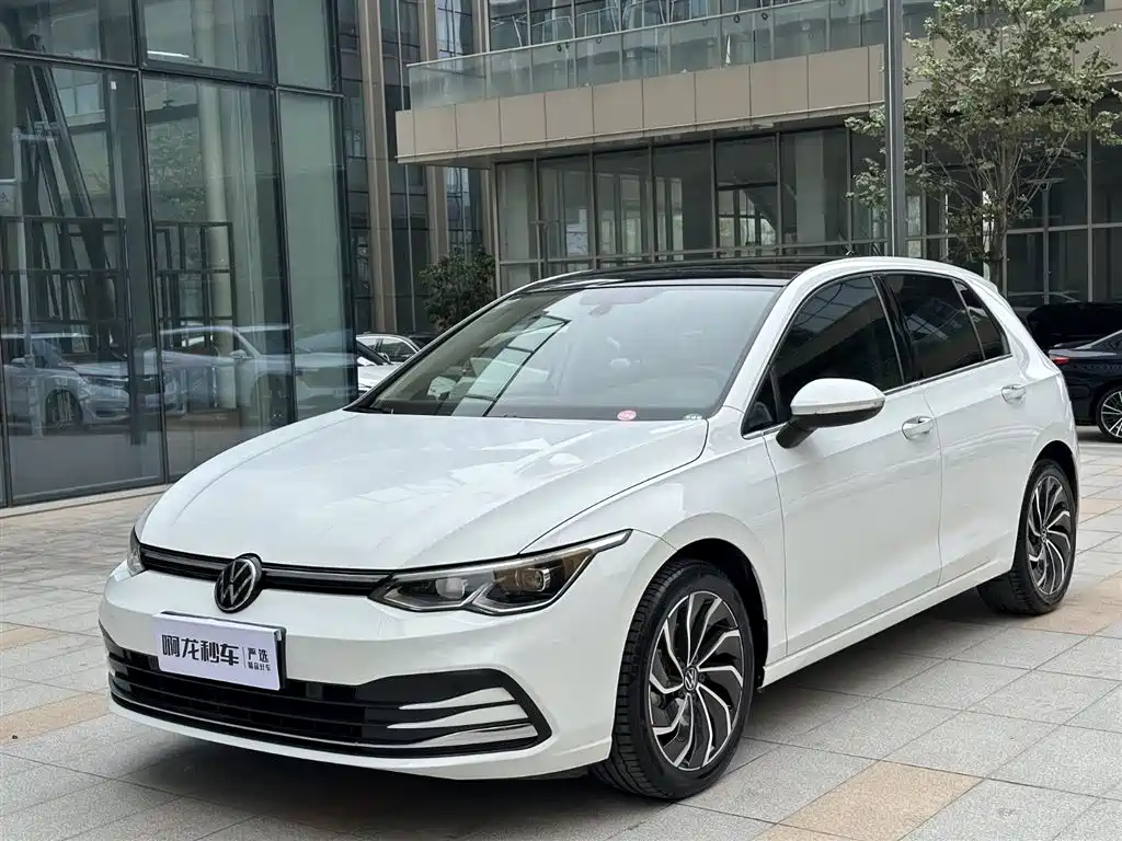 Volkswagen Golf 2021 280TSI DSG Pro фото 2