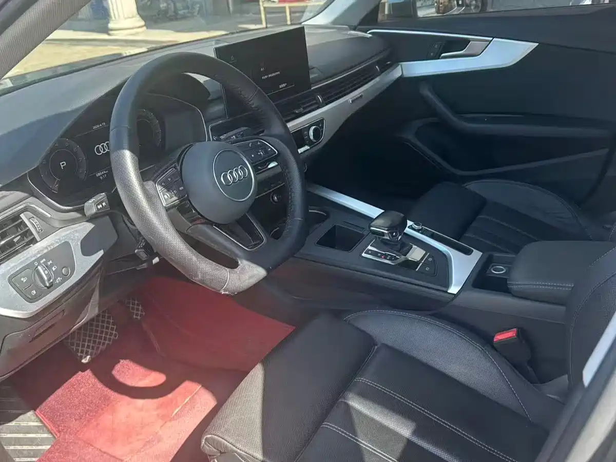 Audi A4L 2020 40 TFSI Luxury Dynamic фото 12