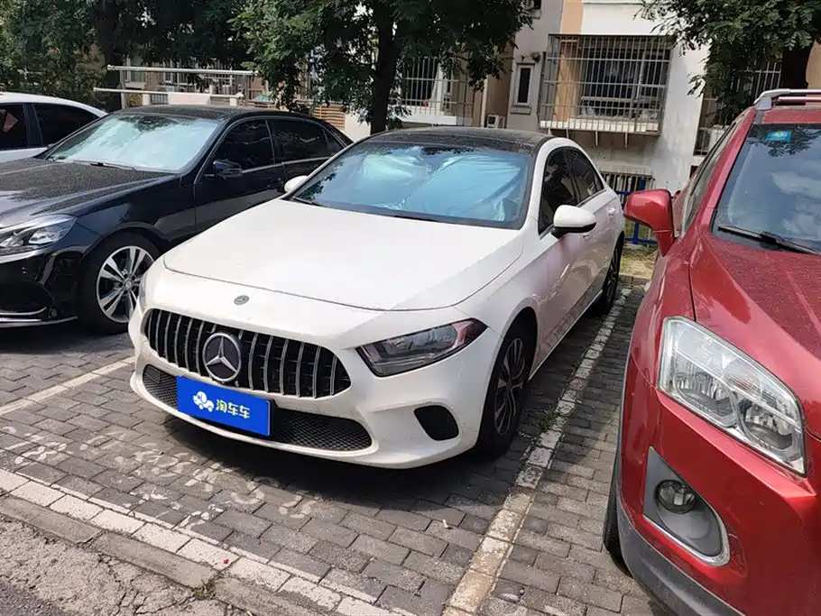 Mercedes-Benz A-Class 2019 A 180 L