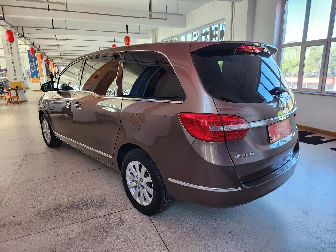 Buick GL8 2018 28T Luxury Model China VI фото 4