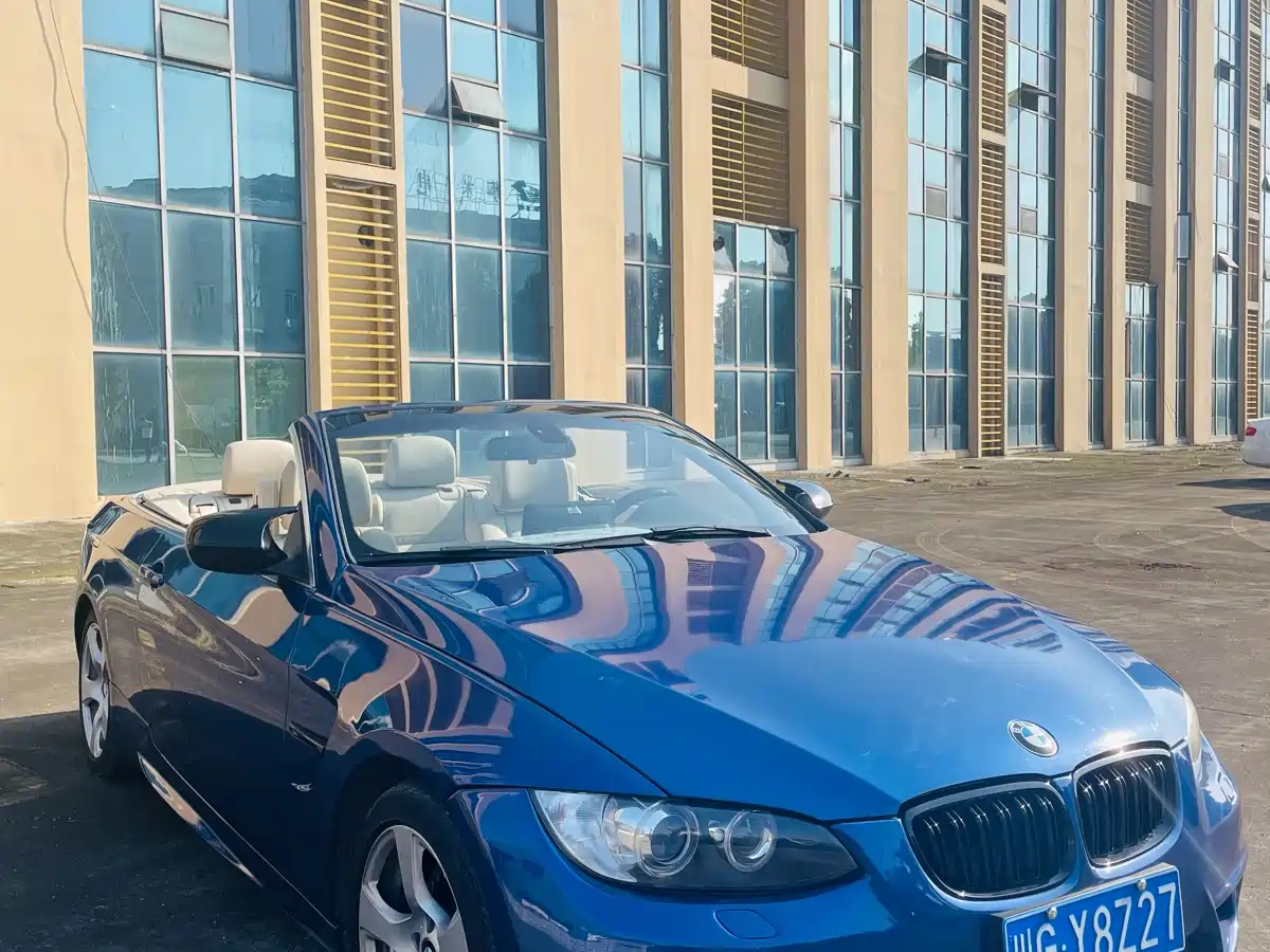 BMW 3 Series (Import) 2011 325i Convertible Coupe