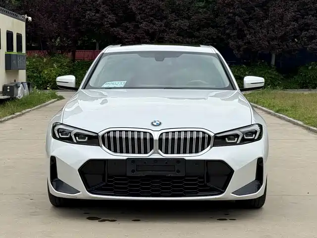 BMW 3 Series 2024 320Li M Sport Package — фото 2