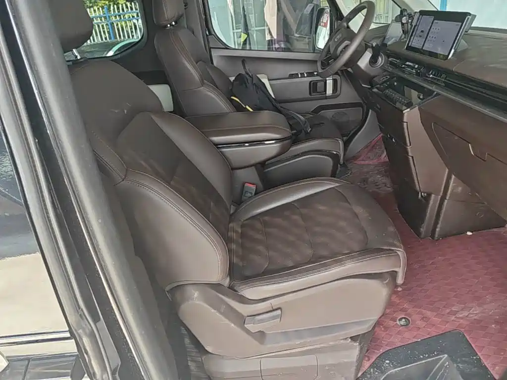Yuan Cheng Geely Xingfu 2025 2024 Fortune Edition 68.03kWh (Complete Vehicle) 7-Seater