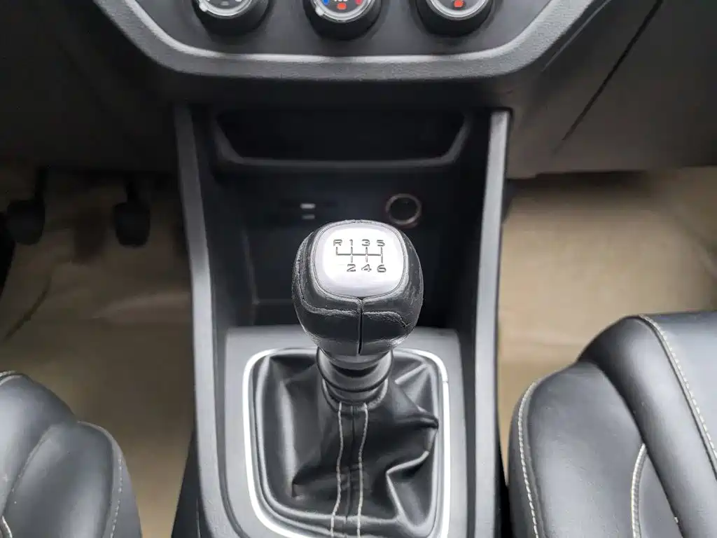Baojun 360 2019 2018 1.5L Manual Elite (China V)