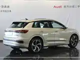 Photo 5 - Audi Q4 e-tron