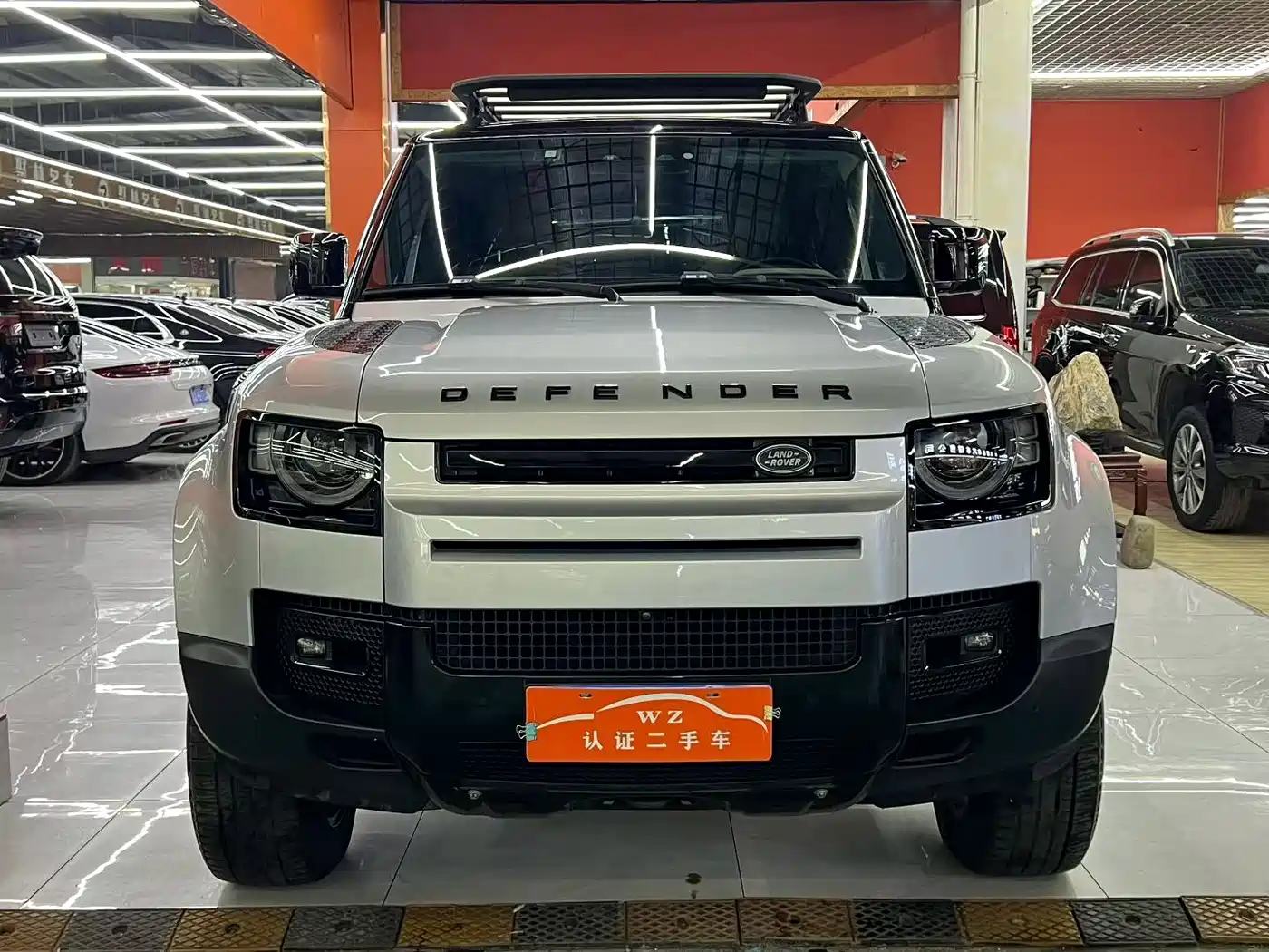 Land Rover Defender 2021 110 P400 X фото 2
