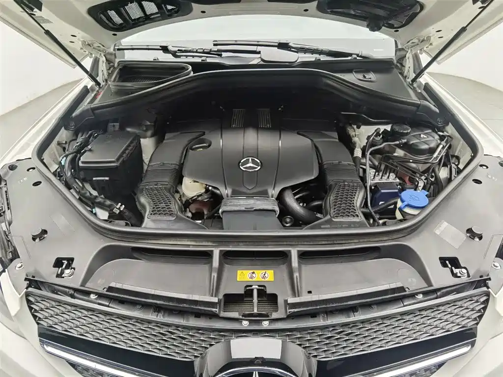 Mercedes-Benz GLE Coupe 2018 GLE 320 4MATIC Coupe SUV фото 6