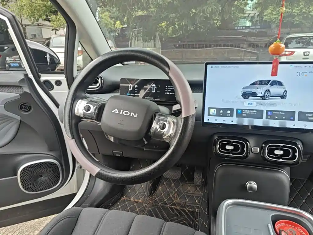 Aion UT 2025 2025 Model 330 Starlight Edition