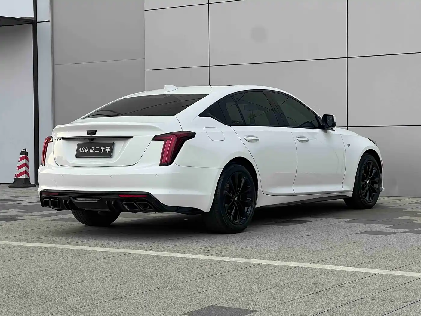 CADILLAC CT5