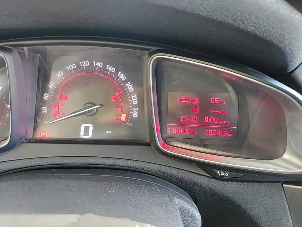 DS 5LS 2016 2016 1.6T Style Edition THP160