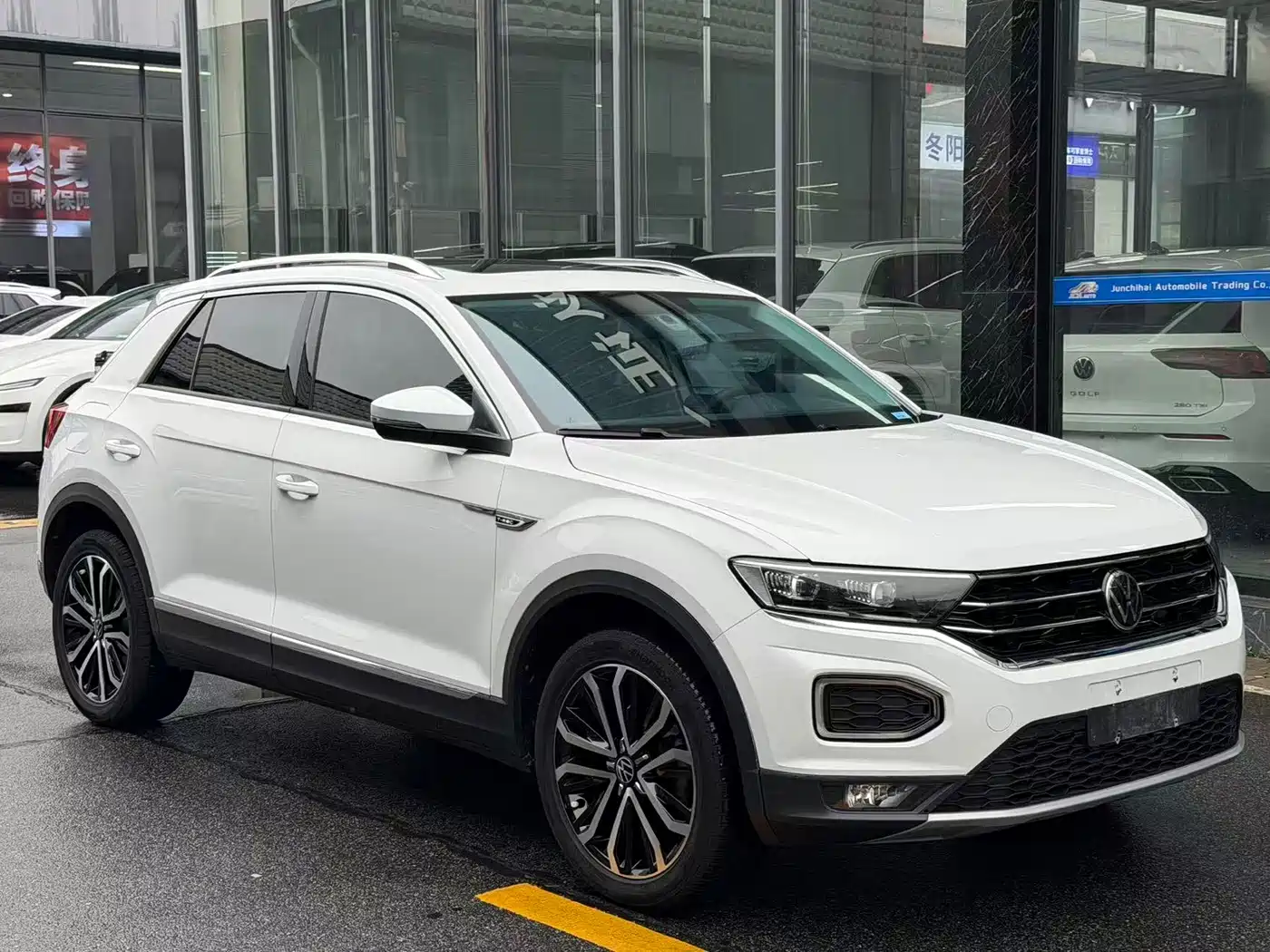 VOLKSWAGEN T ROC EXPLORING SONGS