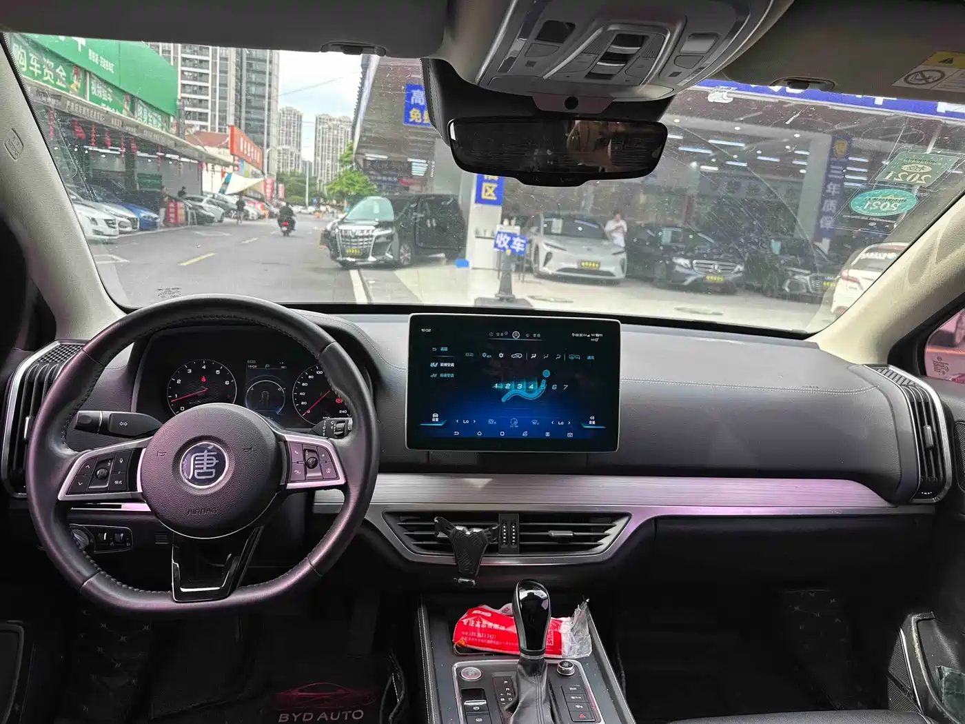 BYD Tang 2019 2019 2.0T Automatic Smart Connect Noble 7-seater China VI
